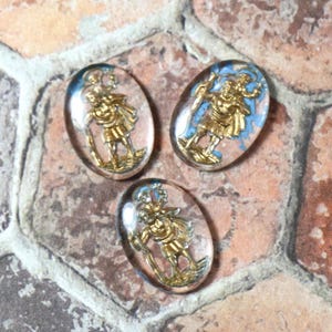 1 Vintage Saint Christopher Glass Intaglio Cabochon