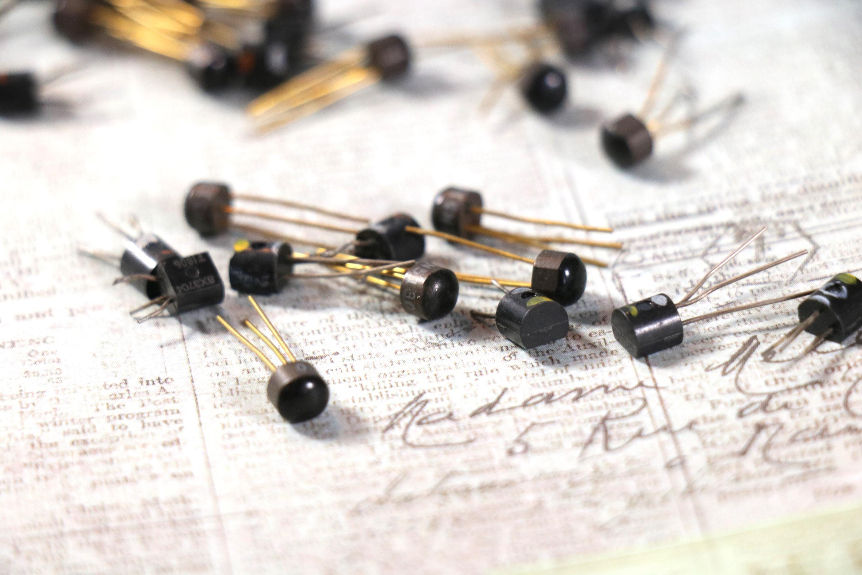 10 Vintage Transistors - Etsy Canada