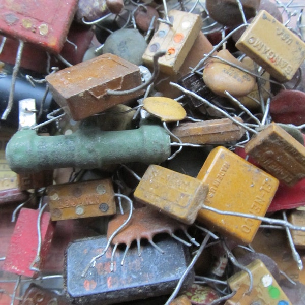 5 Vintage Capacitors and Resistors