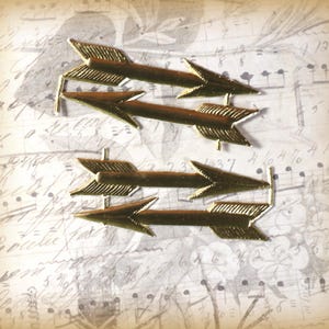 2 Vintage Gold Paper Dresden Arrows
