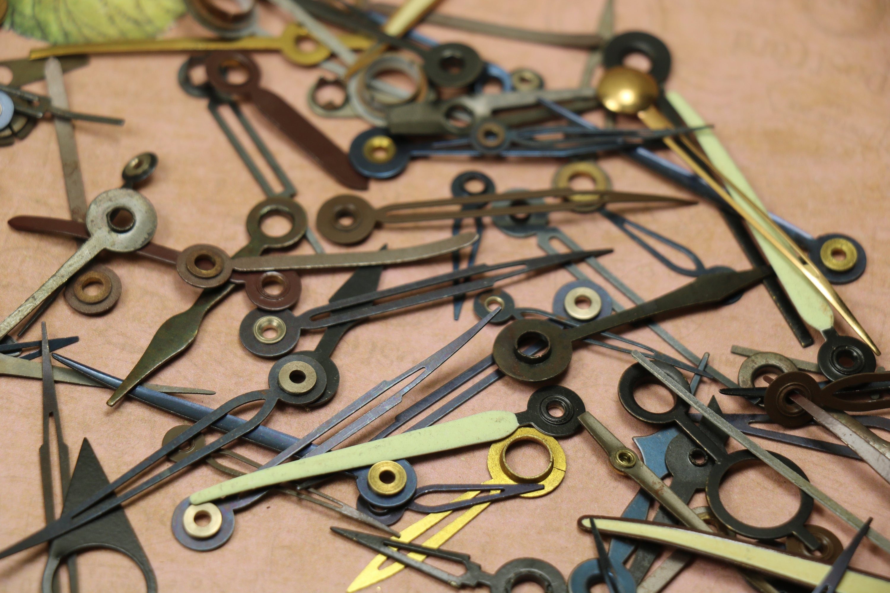 10 Random Vintage Small Clock Hands Etsy