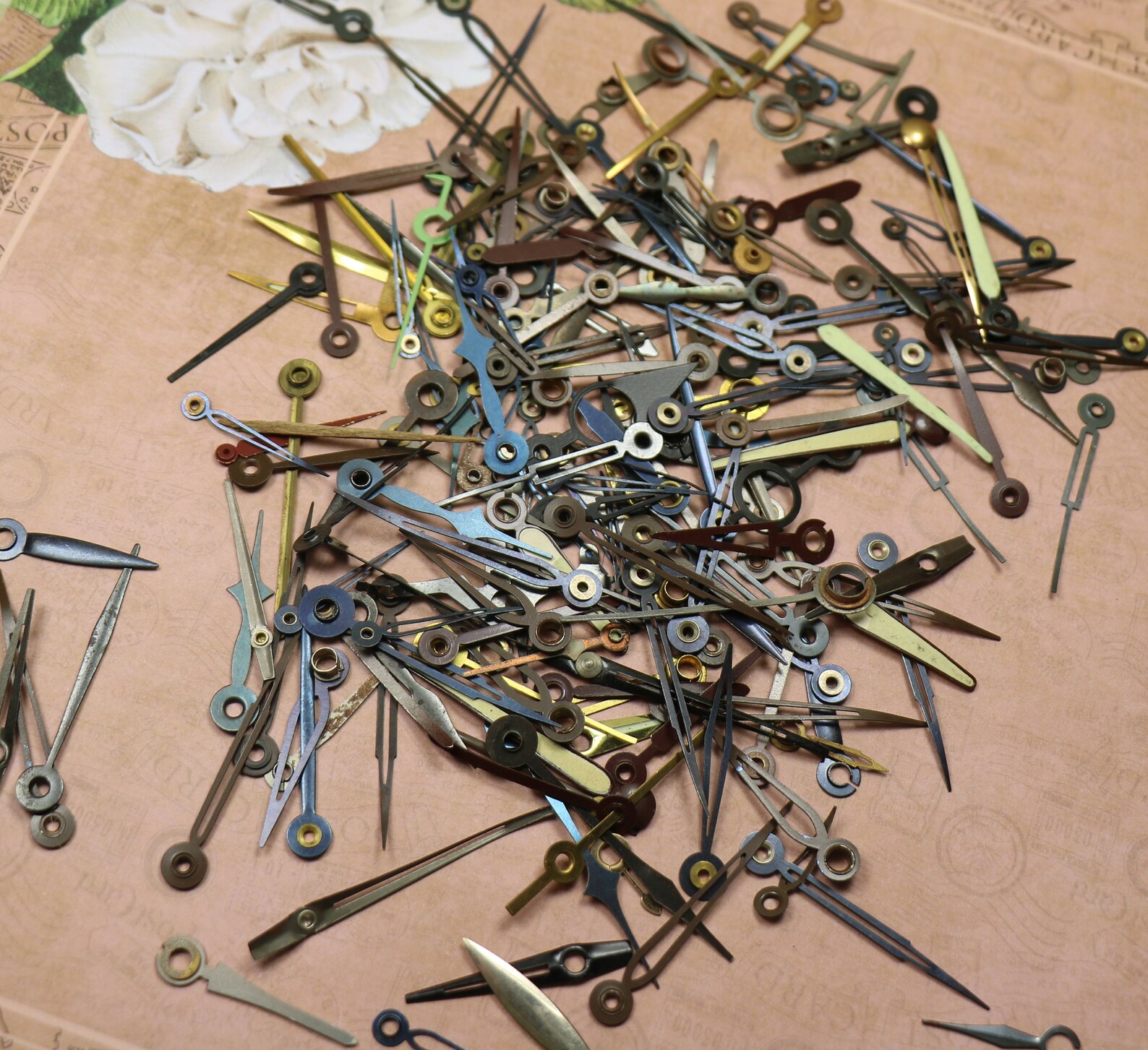 10 Random Vintage Small Clock Hands Etsy