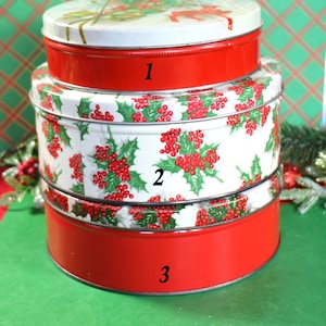 1 Vintage Round Christmas Tin