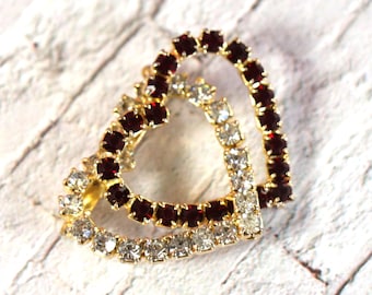 Broche vintage de doble corazón con diamantes de imitación rojos y transparentes de los años 60