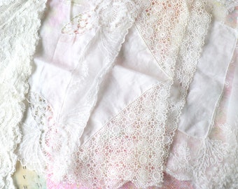 1 Vintage White Lace Ladies Wedding Handkerchief