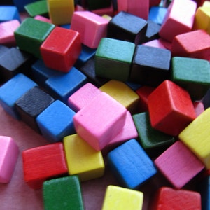 12 Vintage Tiny Colored Wooden Blocks - 2 of each color