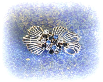 Vintage Silver Blue Rhinestone Brooch