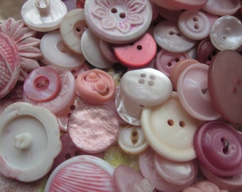 10 Vintage Shades of Pink Buttons