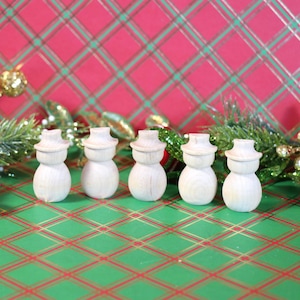 8 Unpainted Wooden Half Snowmen with Flat Back