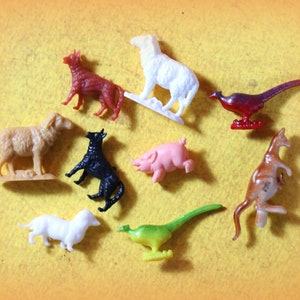 Conjunto de 6 animais de plástico em miniatura