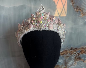 Mermaid crown and bra