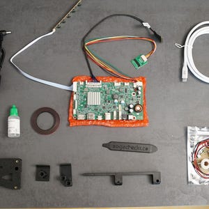 iMac 27&quot; 5K Conversion Kit – Turn your iMac display into a USB-C monitor (2014–2020) | Complete set with video board, power supply & 3D mount