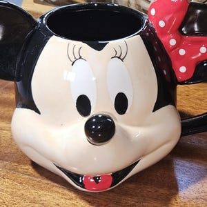 Vtg Disney Minnie Mouse Coffee Mug Super Cute image 8