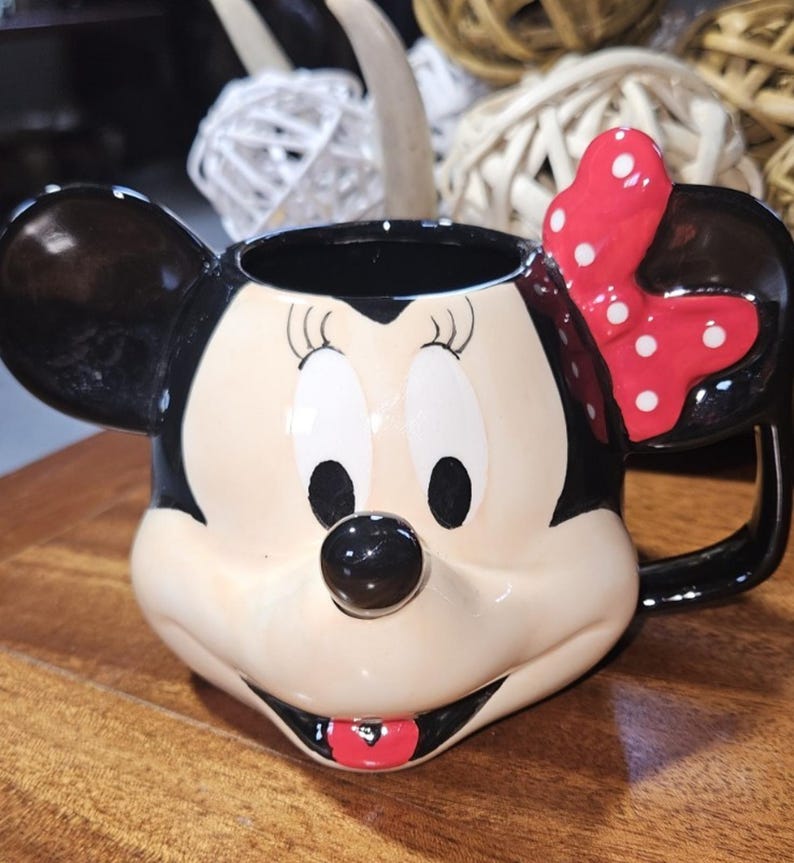 Vtg Disney Minnie Mouse Coffee Mug Super Cute image 1