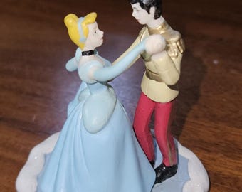 Vintage Disney Lil Classics Cinderella And Prince Charming Vinyl Figure
