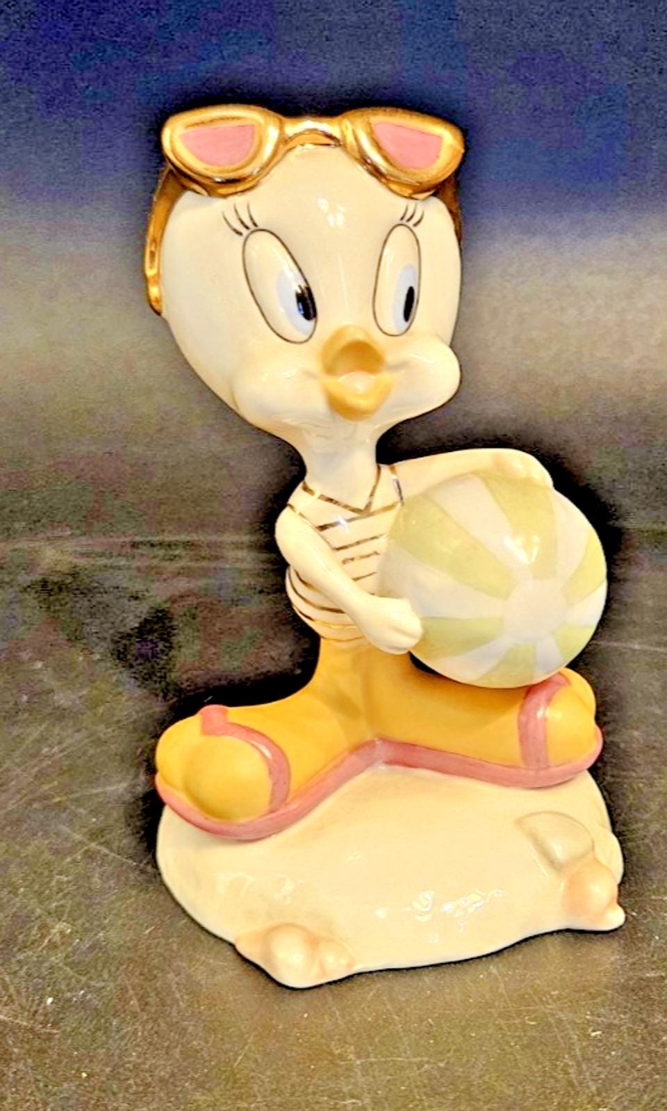 Tweety Bird 置物 シリアルナンバー入り Tweety Bird Figurines - Etsy