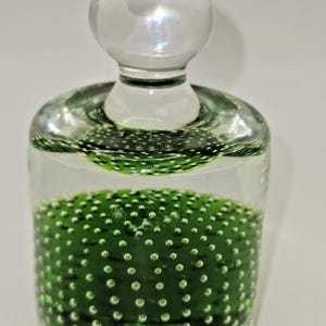 Vintage Murano Green Bullicante Controlled Bubble Glass Knob Paperweight MCM
