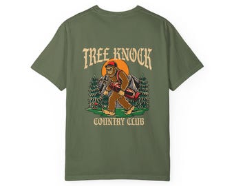 Funny Bigfoot Golf T-Shirt: Sasquatch Golfer Tee - Comfort Colors