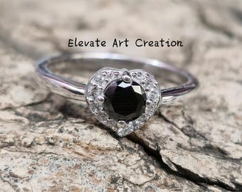 Black Onyx Heart Ring: 925 Sterling Silver