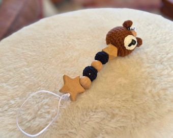 Clip para chupete de oso pardo de ganchillo personalizado, caja de regalo personalizada para baby shower.
