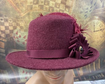 Burgundy Wool Felt Renaissance Hat, Elizabethan Style with Feathers