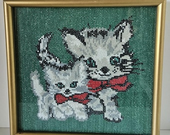 手作りクロスステッチ刺繍 - 猫と子猫と花 - ニードルポイントウォール