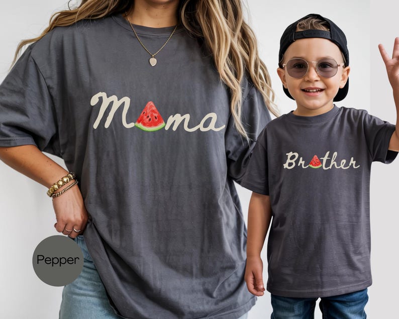 One In A Melon Mommy Shirt, Custom Watermelon Family Outfit, First Birthday Shirt, Watermelon 1st Birthday Shirt, Family Matching Tee bild 4