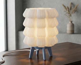 Koraalkleurige tafellamp – sculpturale moderne lamp voor slaapkamerdecoratie