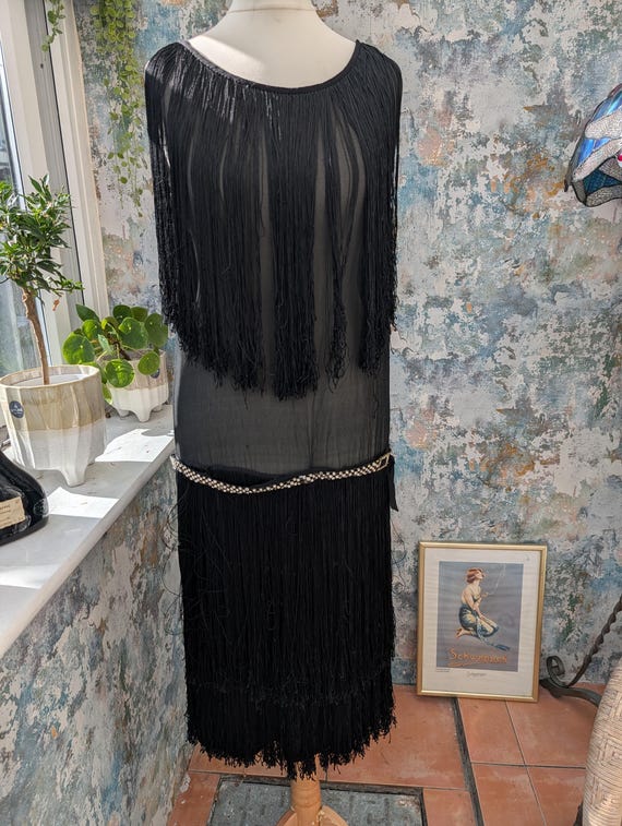 white christmas dresses Zapaka Women Sparkly 1920s Dress Golden Fringes Flapper Dress with 20s Accessories, BlackGolden / M
