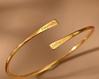 Braccialetti rigidi con doppio nome inciso personalizzato, braccialetti rigidi incisi, braccialetti minimalisti, regalo personalizzato per damigelle d'onore, regalo di Natale per lei