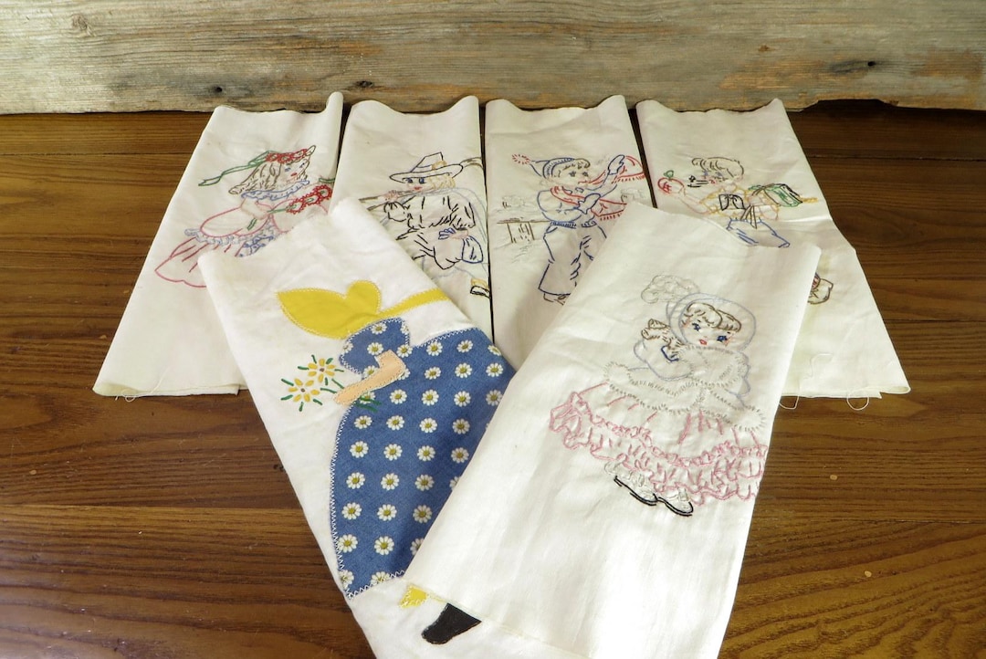 6 Vintage Quilt Squares Hand Embroidery Sun Sue Appliqued Quilt