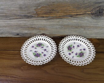 Hand Painted Violet Plates with Wall Hangers 2 Small Gold Trimmed Dishes with Purple Violets Cottage Chic Home Decor Spring Decor