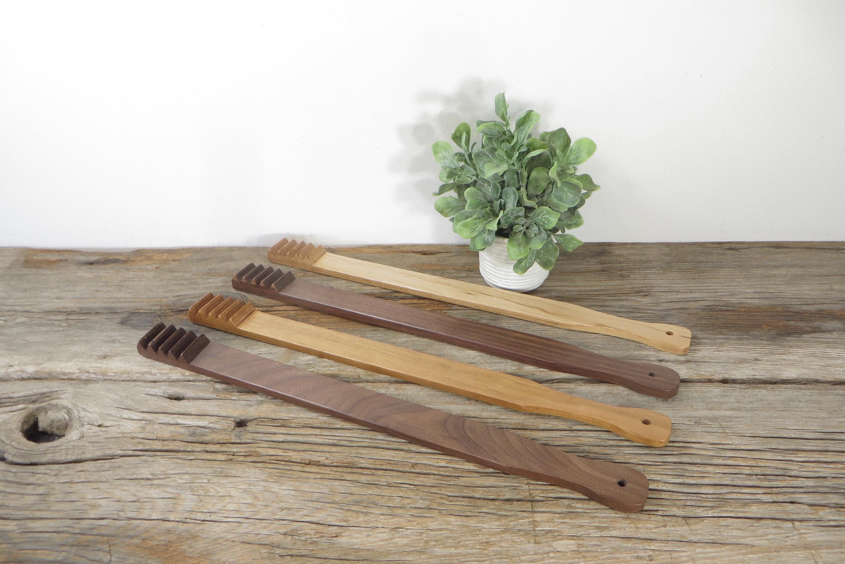 Hand Crafted Wood Back Scratcher Walnut/Cherry/Oak Wood Itch Relief Tool