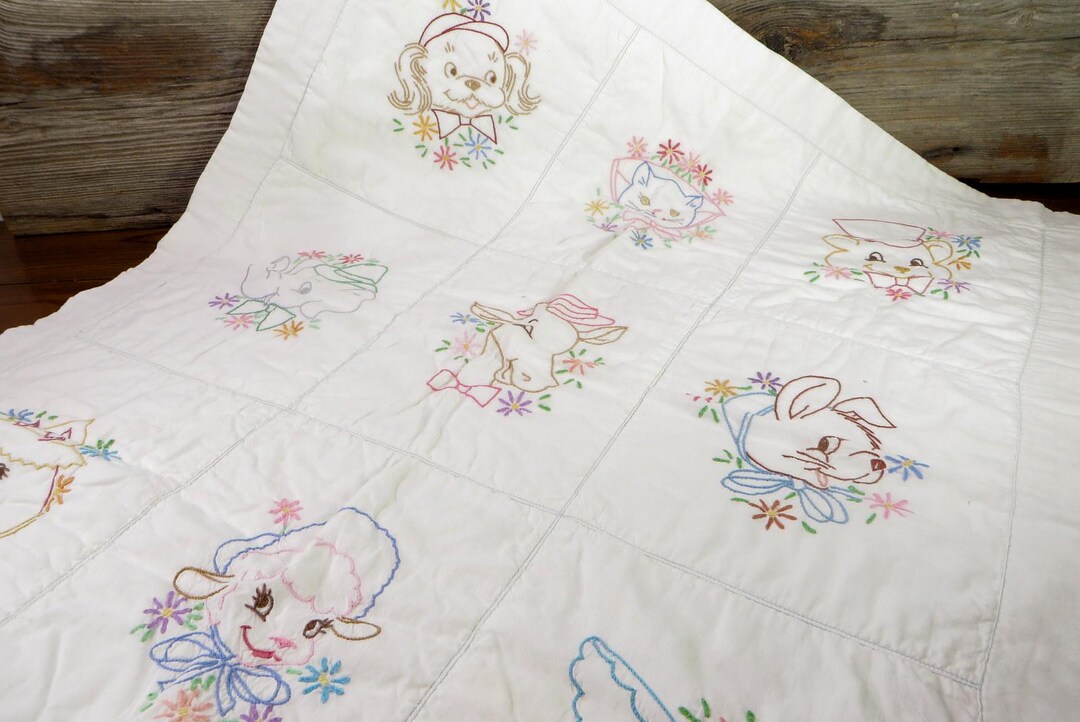 Vintage Hand Embroidered Baby Quilt 1940's 1950's Baby Nursery Bedding ...