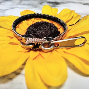 Rose Gold Zipper Fidget Bracelet: Sensory Toy for Neurodivergent Kids & Adults