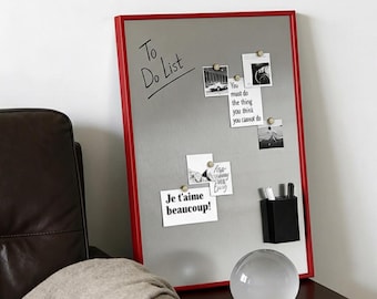 Pizarra magnética enmarcada - Tablero de notas de metal cepillado para escritorio o pared - Exhibición de fotos minimalista y tablero de visión