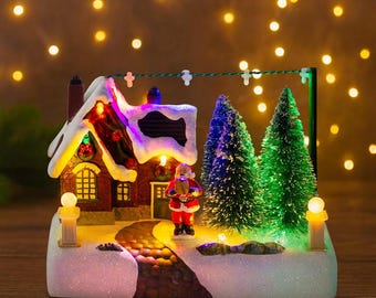 クリスマス村の置物 サンタとトナカイ付き ライトアップされたサンタとトナカイのいるクリスマス村、クリスマス村