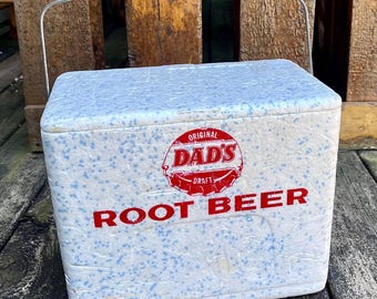 Vintage Dad’s Root Beer Foam Cooler: 12 Pack Cans, Wire Handle, Soda Advertising