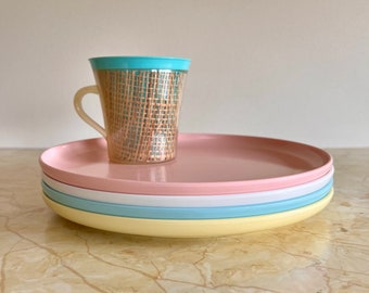 Vintage Melmac Plates, Aztec Pastel Dinner, Four Melamine Dishes, Pink Yellow Blue, Trailer RV Picnic