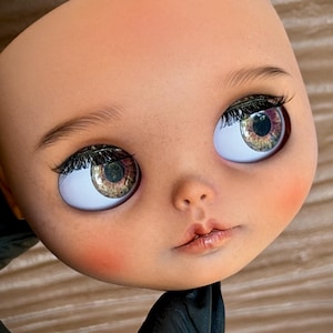 LaLha DOLL – OOAK Art Doll | Hand-Painted Custom Blythe with Unique Faceplate & Eyechips image 1