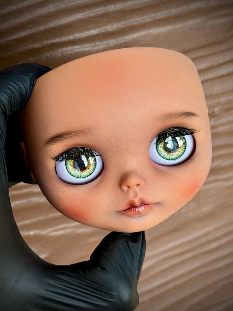 LaLha DOLL – OOAK Art Doll | Hand-Painted Custom Blythe with Unique Faceplate & Eyechips image 10
