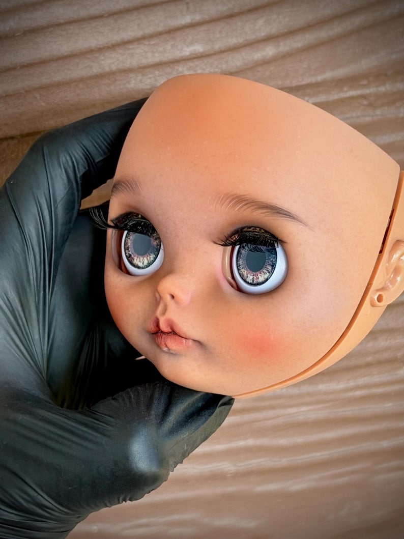 LaLha DOLL – OOAK Art Doll | Hand-Painted Custom Blythe with Unique Faceplate & Eyechips image 14