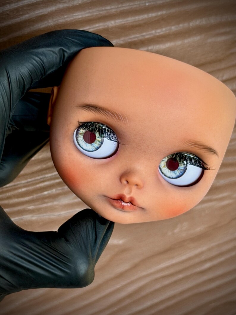 LaLha DOLL – OOAK Art Doll | Hand-Painted Custom Blythe with Unique Faceplate & Eyechips image 11