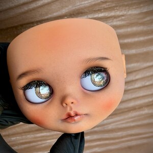 LaLha DOLL – OOAK Art Doll | Hand-Painted Custom Blythe with Unique Faceplate & Eyechips image 19