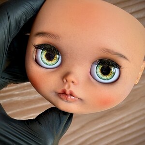 LaLha DOLL – OOAK Art Doll | Hand-Painted Custom Blythe with Unique Faceplate & Eyechips image 9