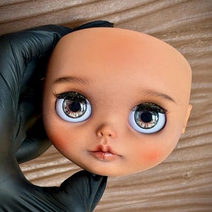 LaLha DOLL – OOAK Art Doll | Hand-Painted Custom Blythe with Unique Faceplate & Eyechips image 20