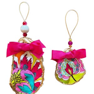 Large Lilly Inspired Oyster Ornament