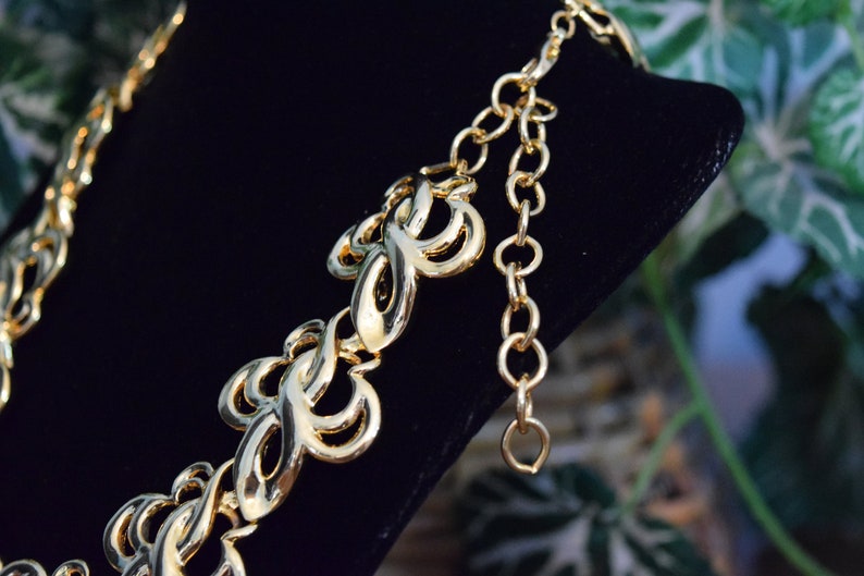Gold Tone Large Link Choker Necklace Free Shipping