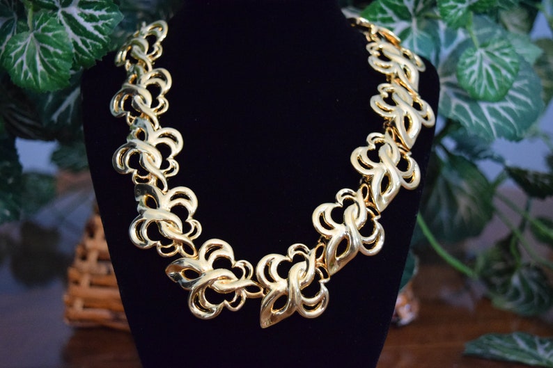 Gold Tone Large Link Choker Necklace Free Shipping