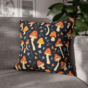 Groovy Mushroom Pillow Cover, Retro 70s Hippie Throw Pillow Case, Cottagecore Fungi Cushion, Boho Floral Woodland Decor